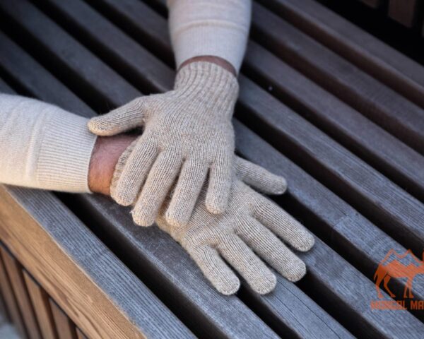 Перчатки из верблюжьей шерсти