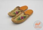 Кожаные тапочки Монголия Фото